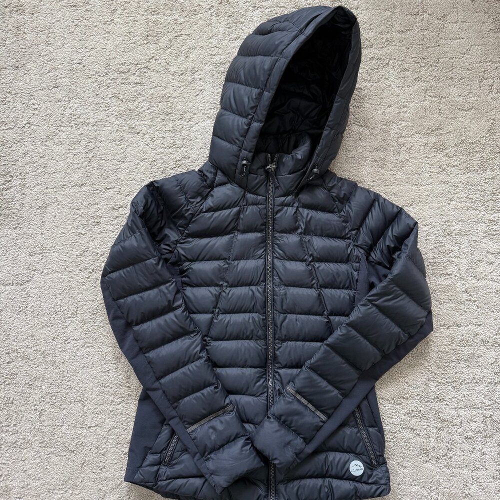L.L. Bean Women's Puffer Jacket Size XS